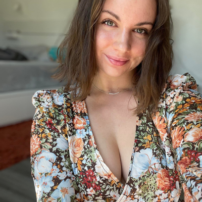 Demi