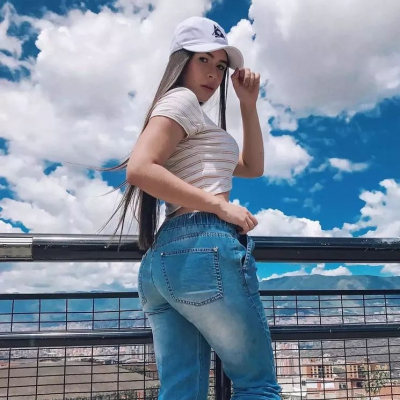 Emma (10)